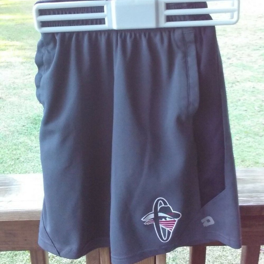 Girls short black and gray sport youth waist 17